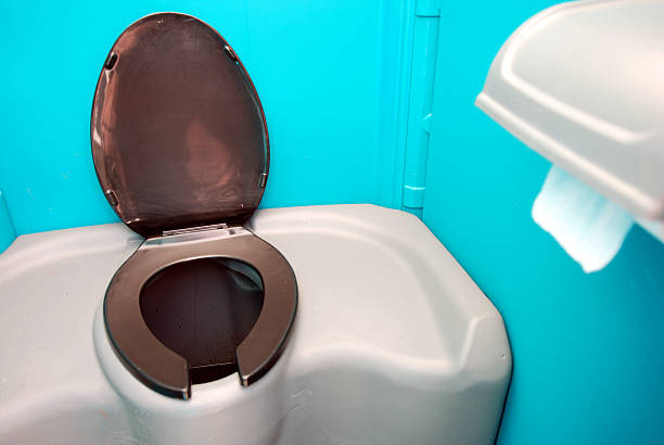Best Affordable portable toilet rental  in La Croft, OH