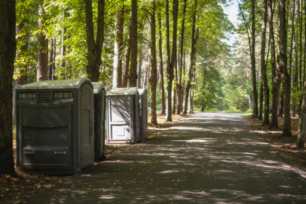 Best Emergency porta potty rental  in La Croft, OH