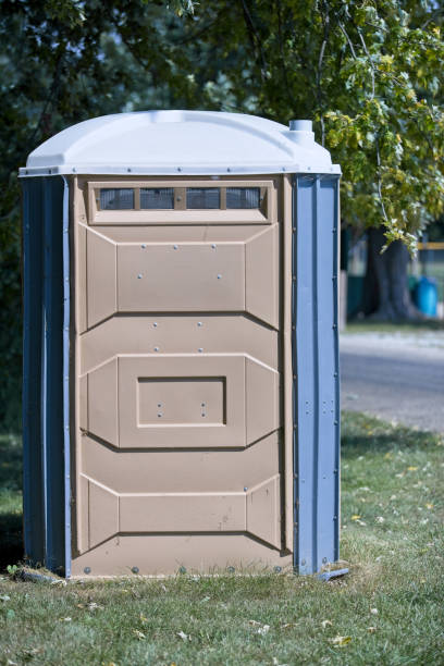 Best Construction site porta potty rental  in La Croft, OH
