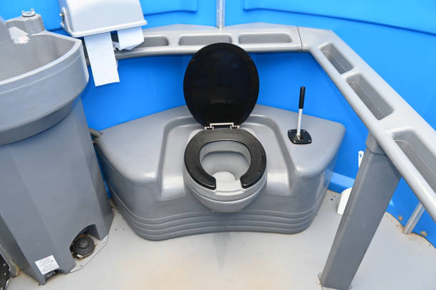 Best Affordable portable toilet rental  in La Croft, OH